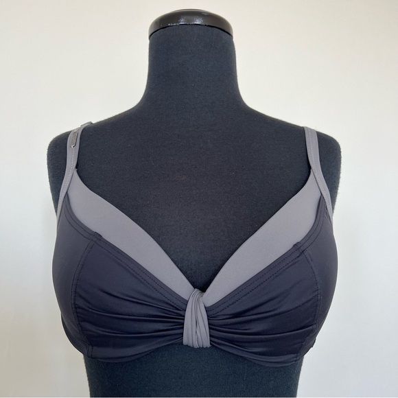 NWOT Lolë Maldives D-Cup Bikini Top in Black and Grey, S - Picture 2 of 12